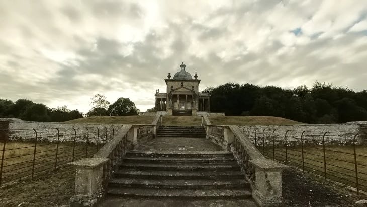 The magnificent grounds of Castle Howard (Bridgerton)